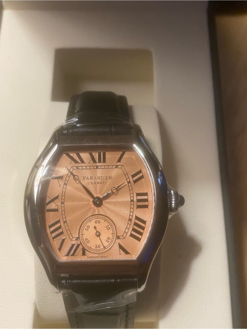 New Men's Classic Leather Strap Watch - Rose Gold Dial
